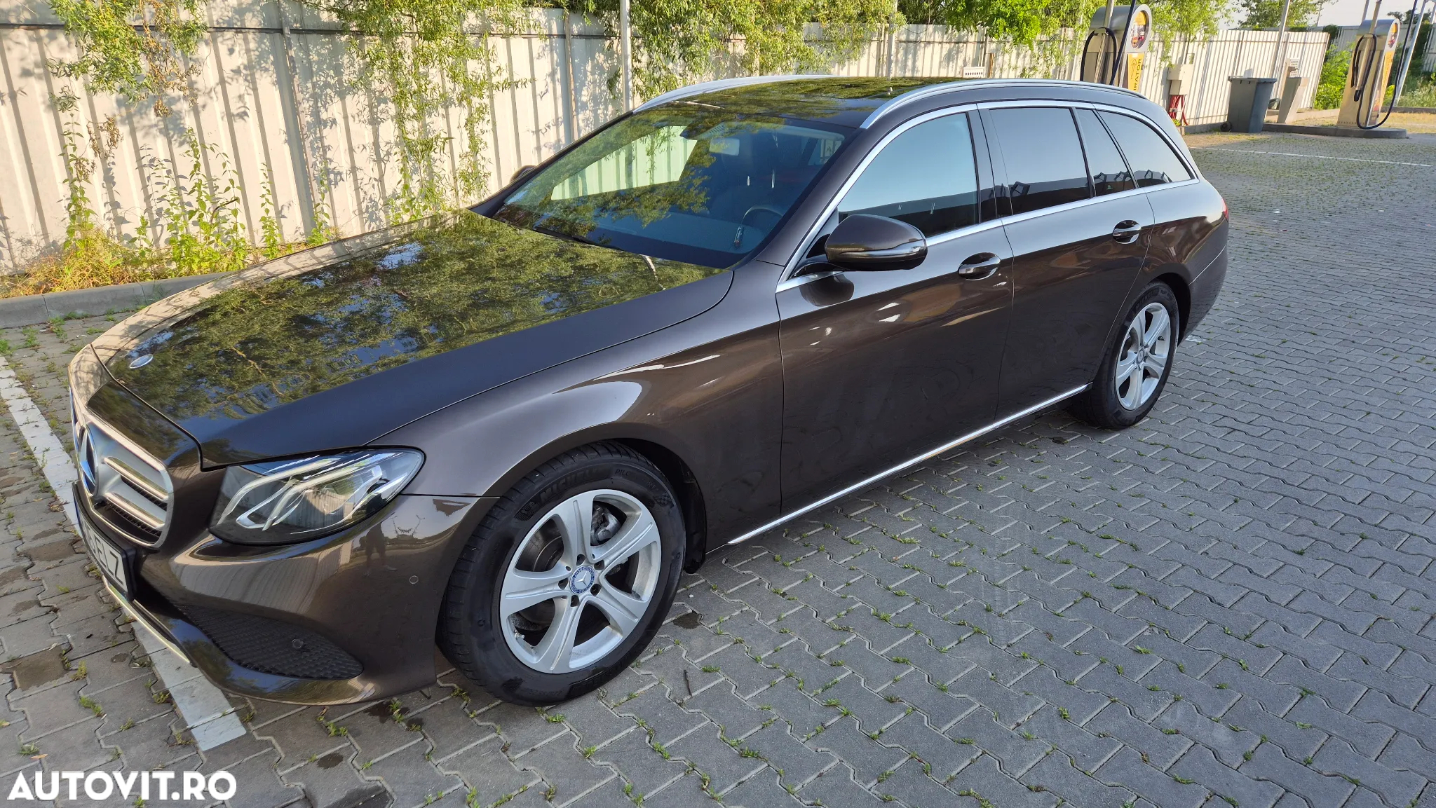 Mercedes-Benz E 220 d T-Modell Aut. - 6
