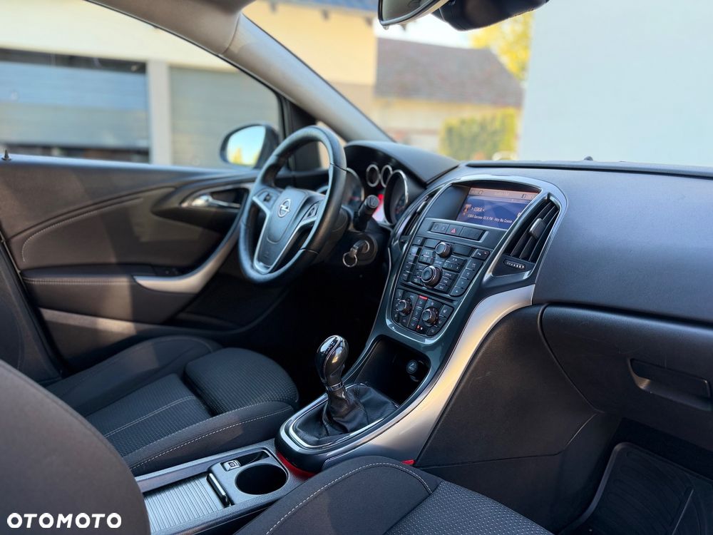 Opel Astra - 9