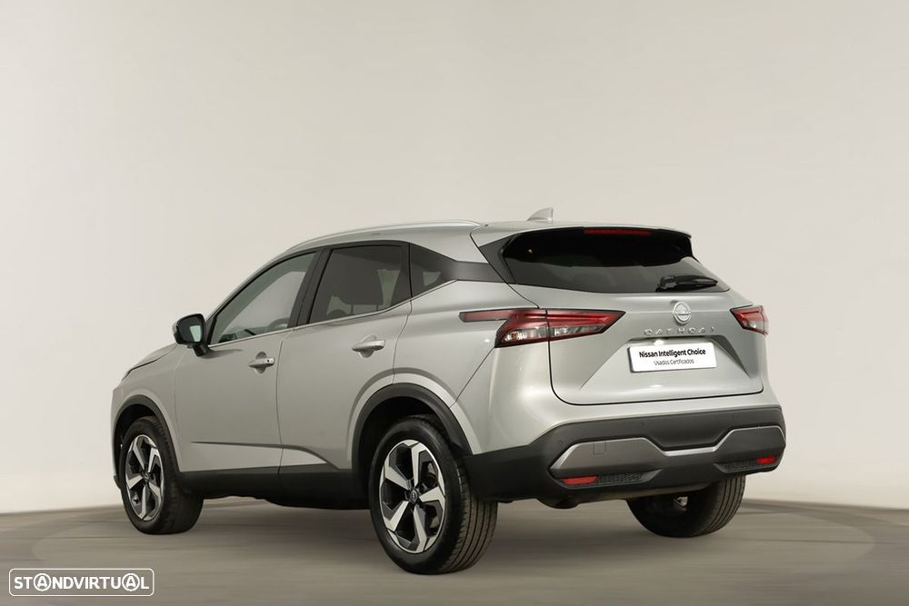 Nissan Qashqai 1.3 DIG-T N-Connecta LED Xtronic - 3