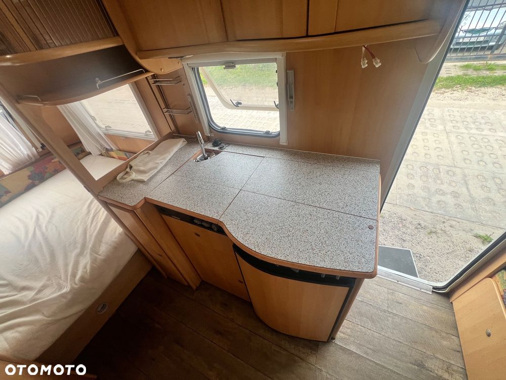 Dethleffs Camper - 10