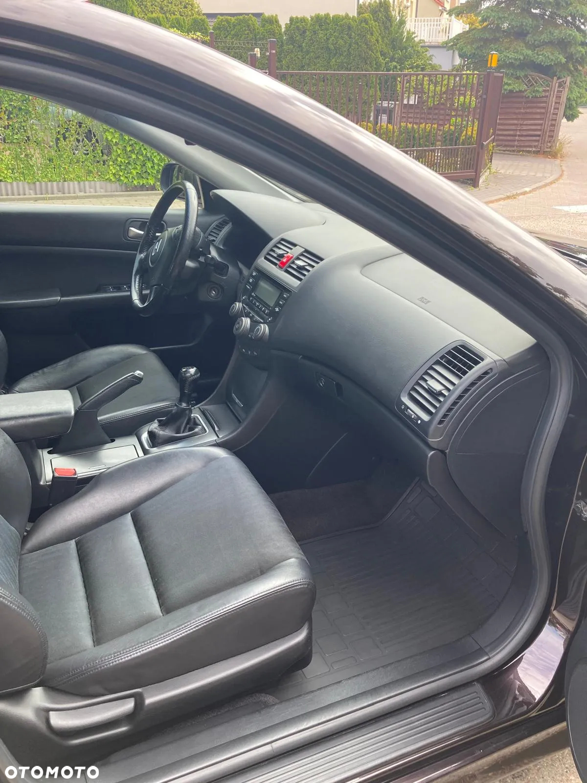 Honda Accord 2.0 Sport - 6