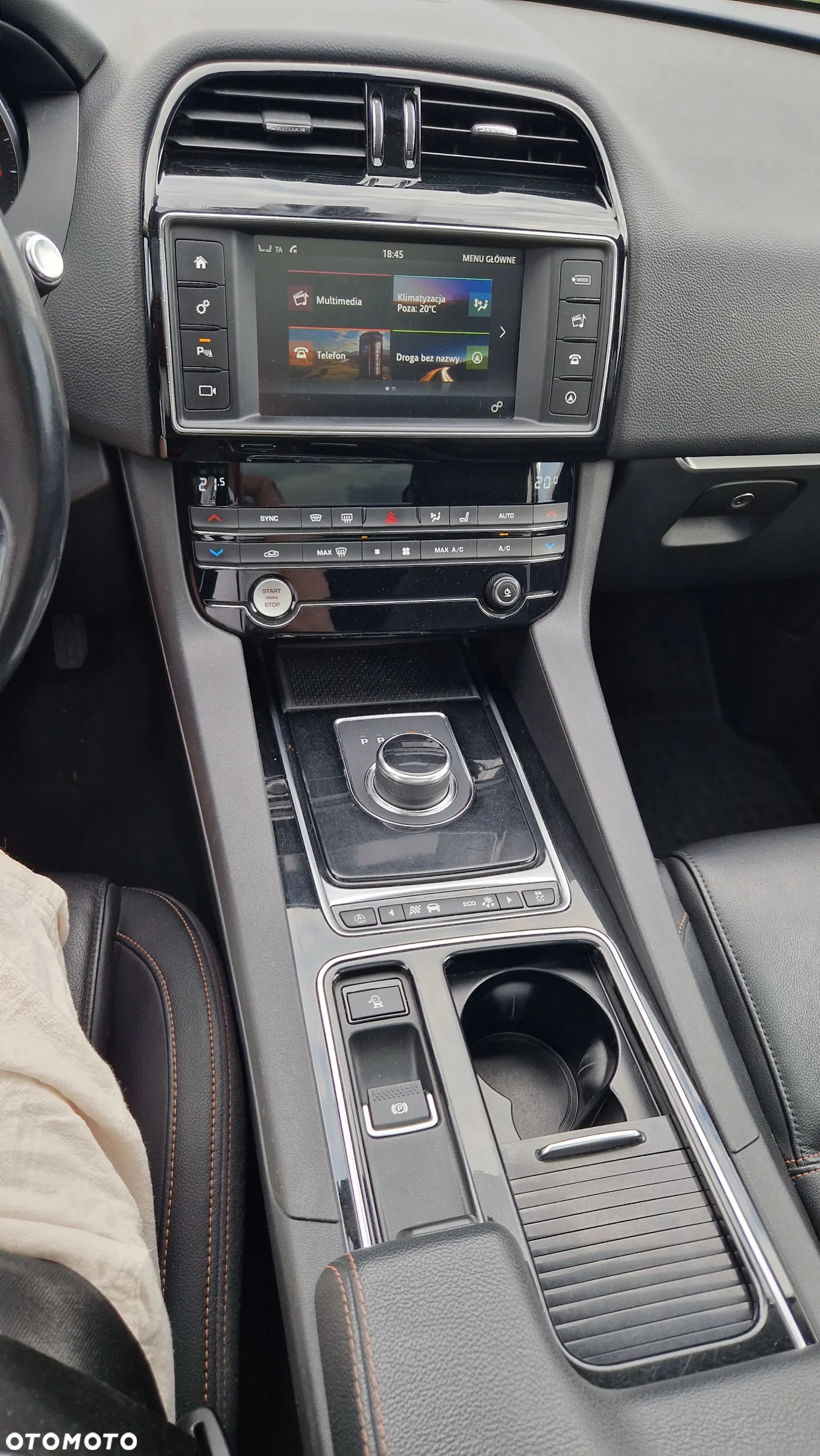 Jaguar F-Pace 2.0 i4D AWD Prestige - 17