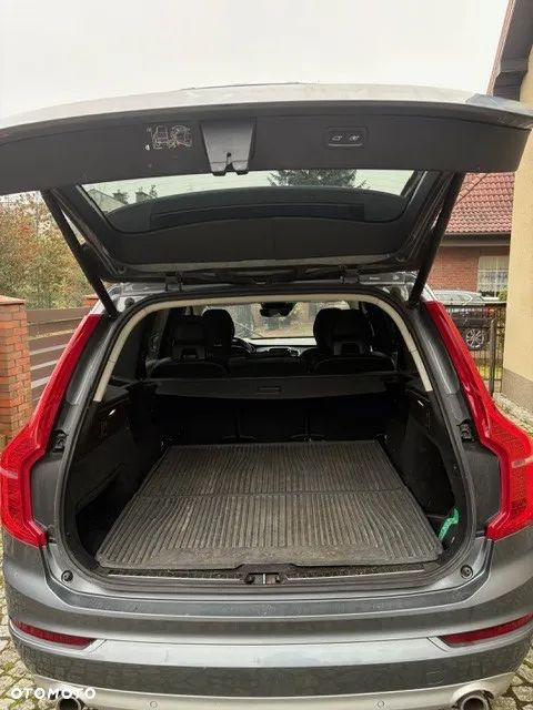 Volvo XC 90 T5 AWD Momentum - 6