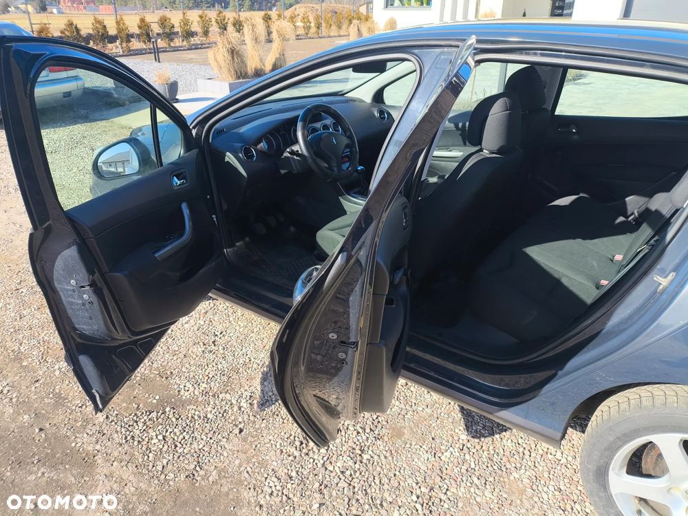 Peugeot 308 1.6 Trendy - 11