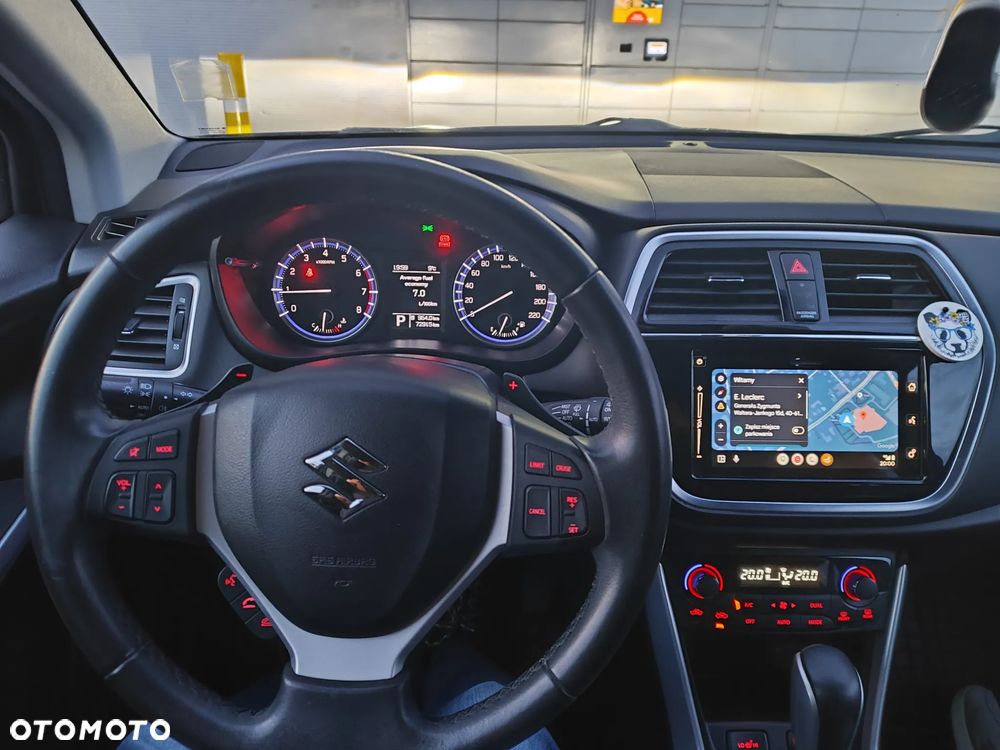 Suzuki SX4 S-Cross - 32