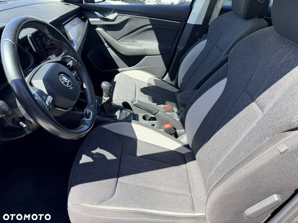 Skoda Kamiq 1.5 TSI Selection - 28