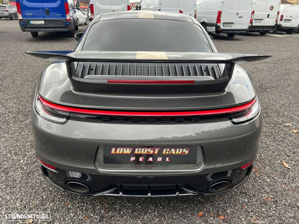 Porsche 911 Série F - 33
