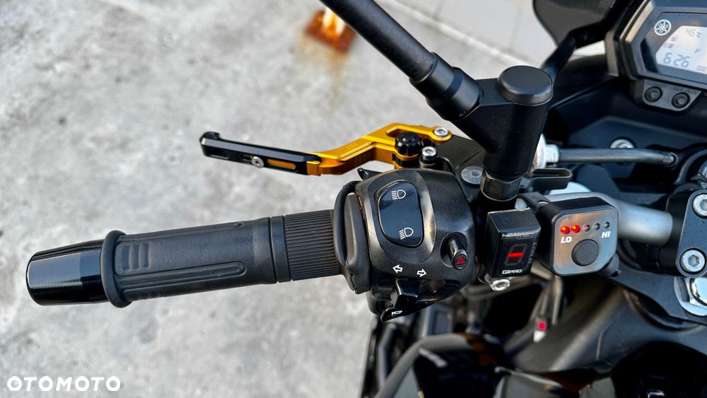 Yamaha FZ8 - 20