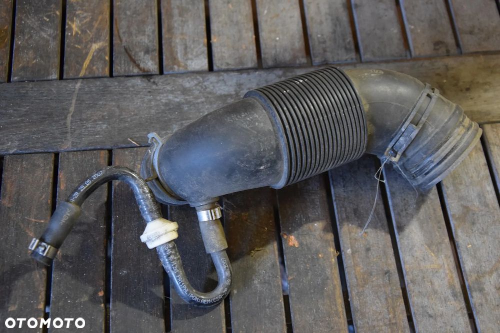 VW Polo IV 9N LIFT 05-09 Rura przewód dolotu powietrza 6Y0129684B Ibiza Fabia Fox - 1