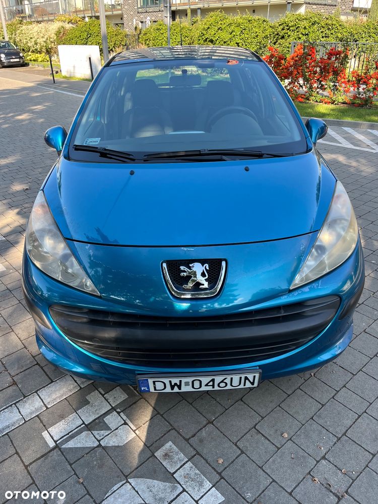 Peugeot 207 1.4 16V Trendy - 4