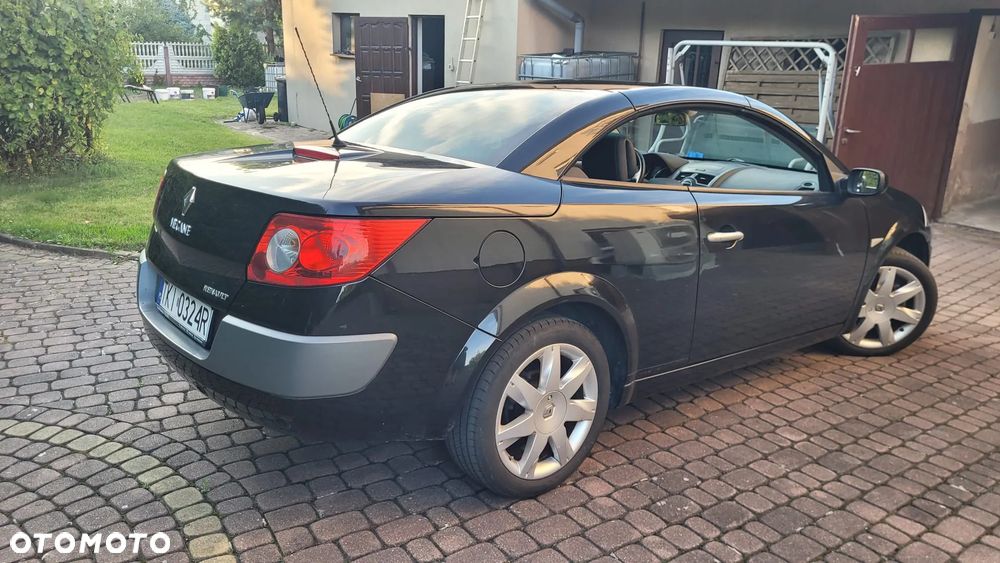 Renault Megane 1.6 Emotion - 5