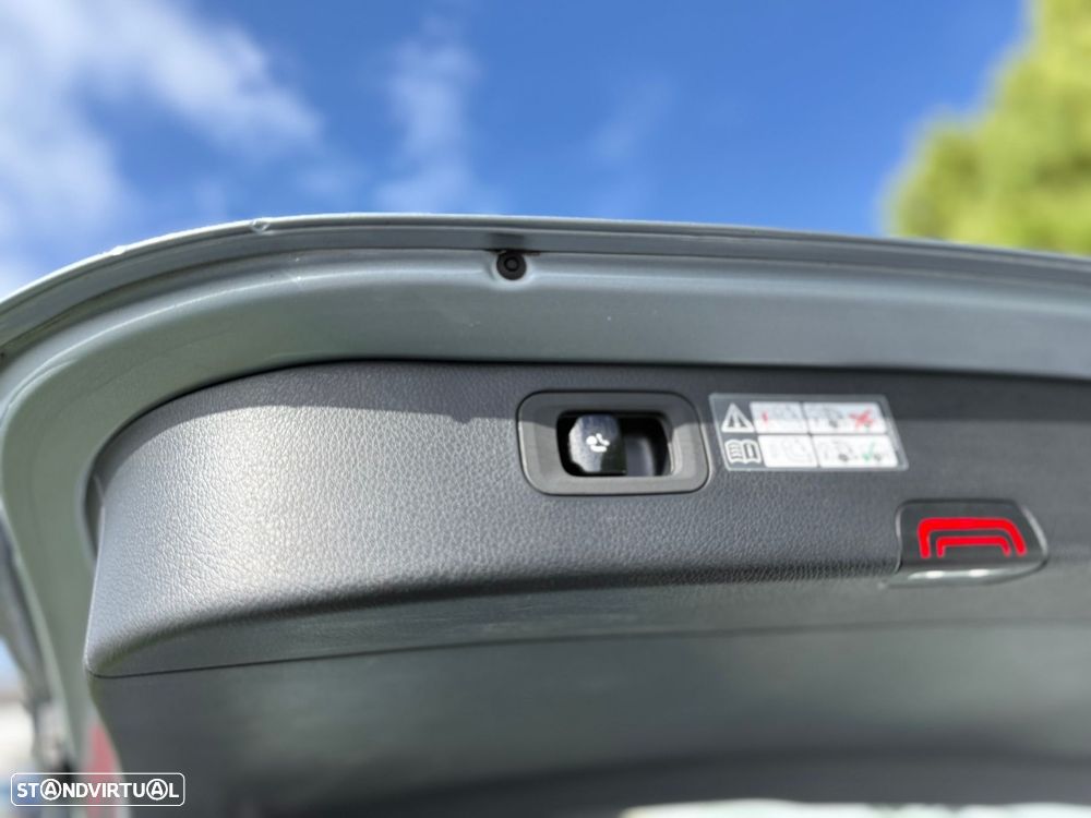 Mercedes-Benz C 200 d - 13