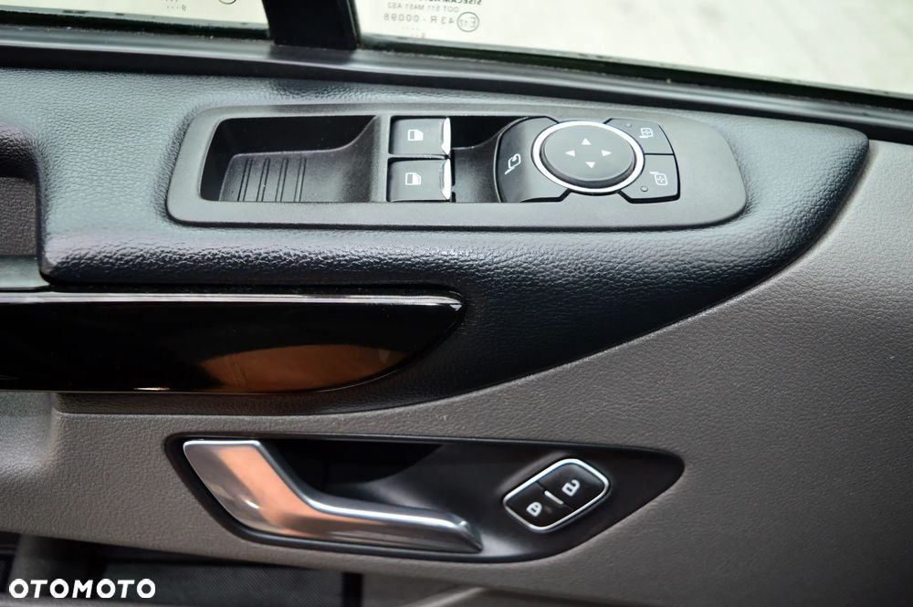Ford Tourneo Custom 320 L1H1 VA Autm Titanium X - 34