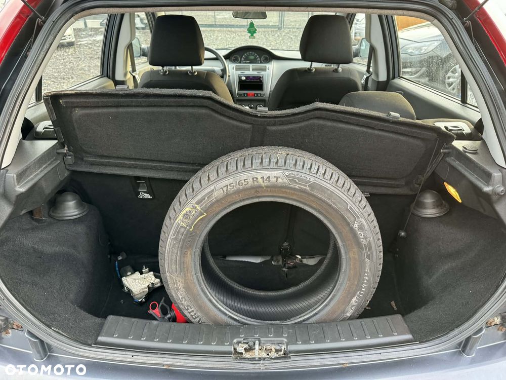 Tata Indica 1.4 Safire - 18