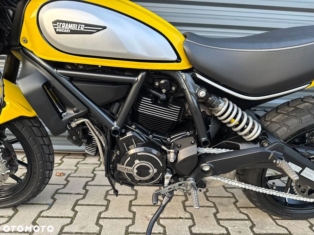 Ducati Scrambler - 16