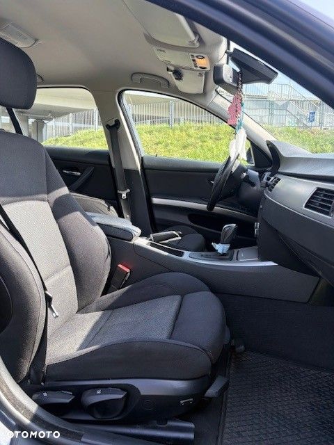 BMW Seria 3 - 13