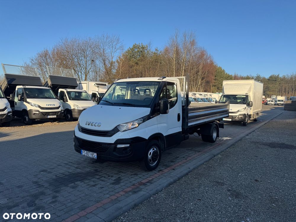 Iveco 35C14,,35C17,,35C18,,50C15,,50C17,,50C18 - 12