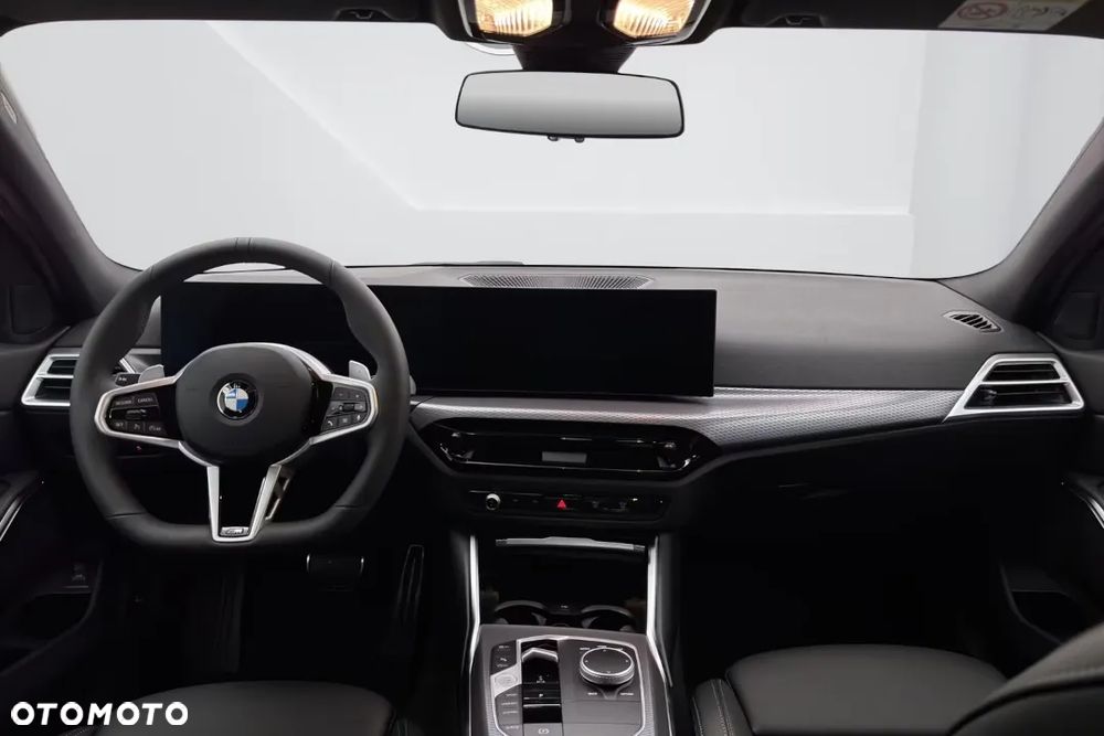 BMW Seria 3 318i M Sport - 12