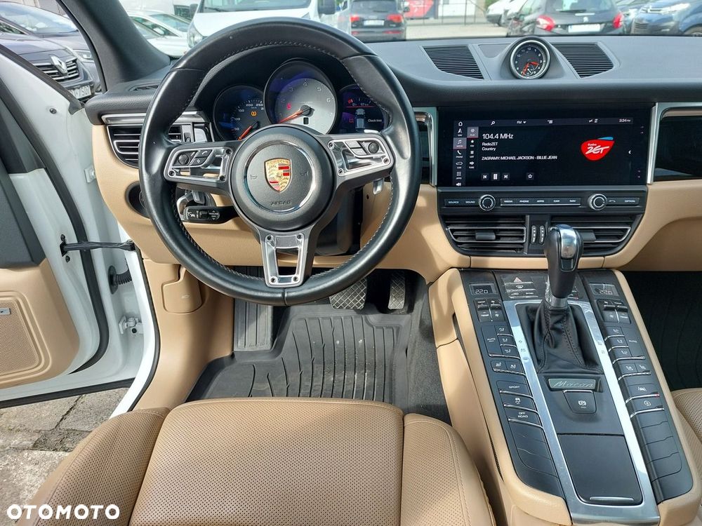 Porsche Macan - 19