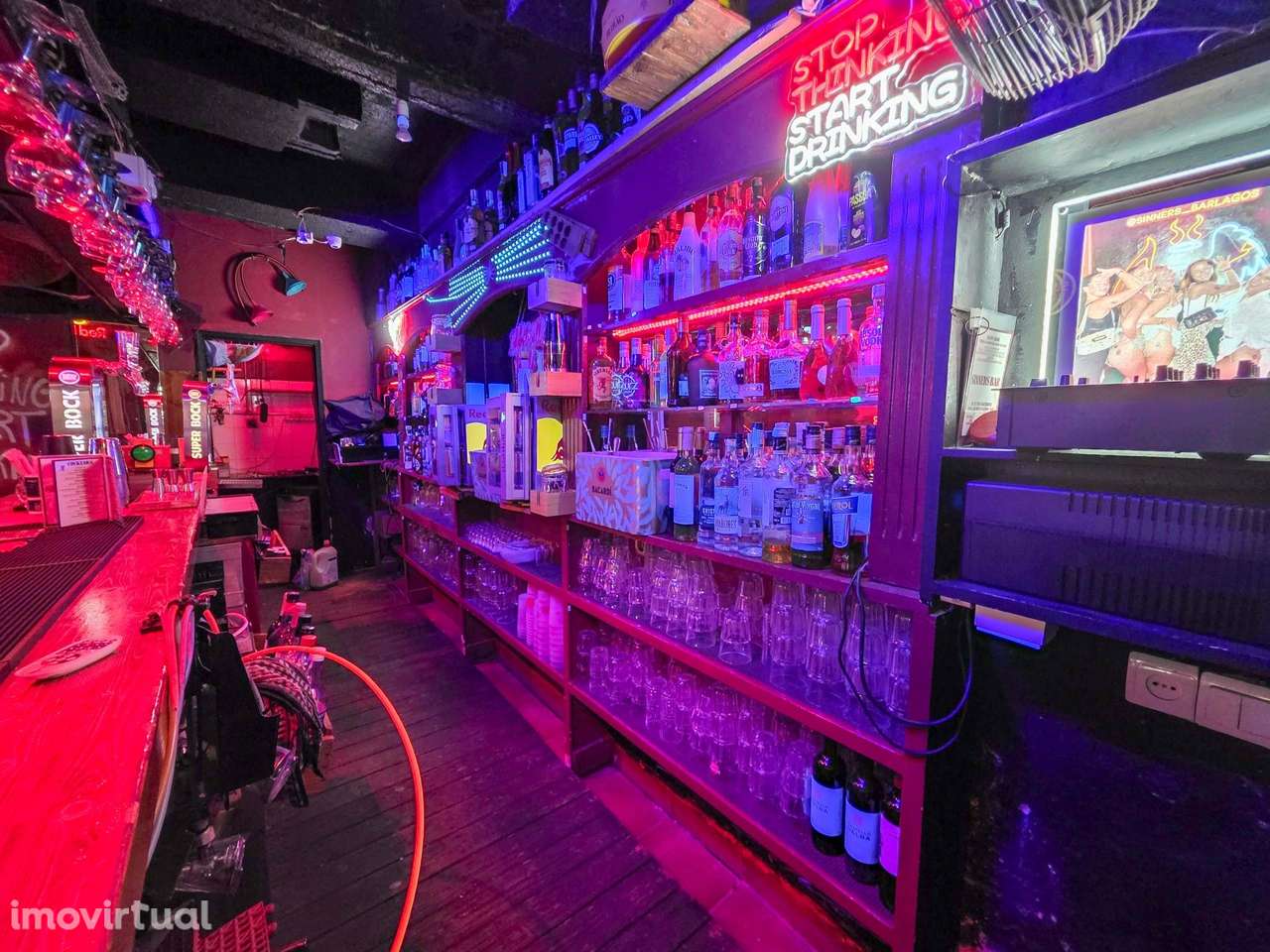 BAR EQUIPADO + APARTAMENTO T2, NO CENTRO HISTÓRICO DE LAGOS - Grande imagem: 5/15