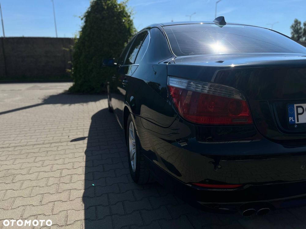 BMW Seria 5 525d - 5