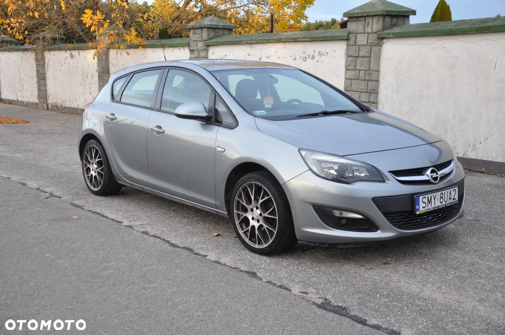 Opel Astra - 4
