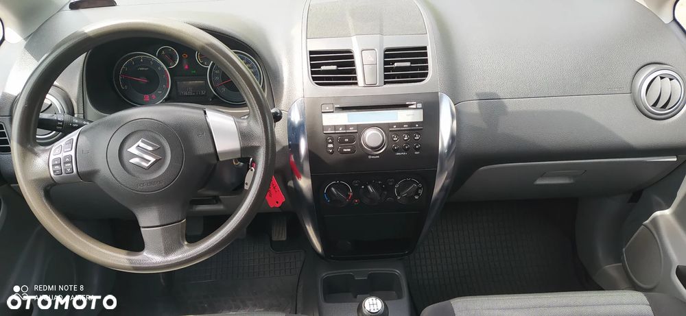 Suzuki SX4 1.6 VVT 4x4 Comfort - 10
