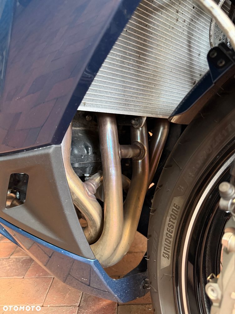 Kawasaki Ninja 1000 SX - 22