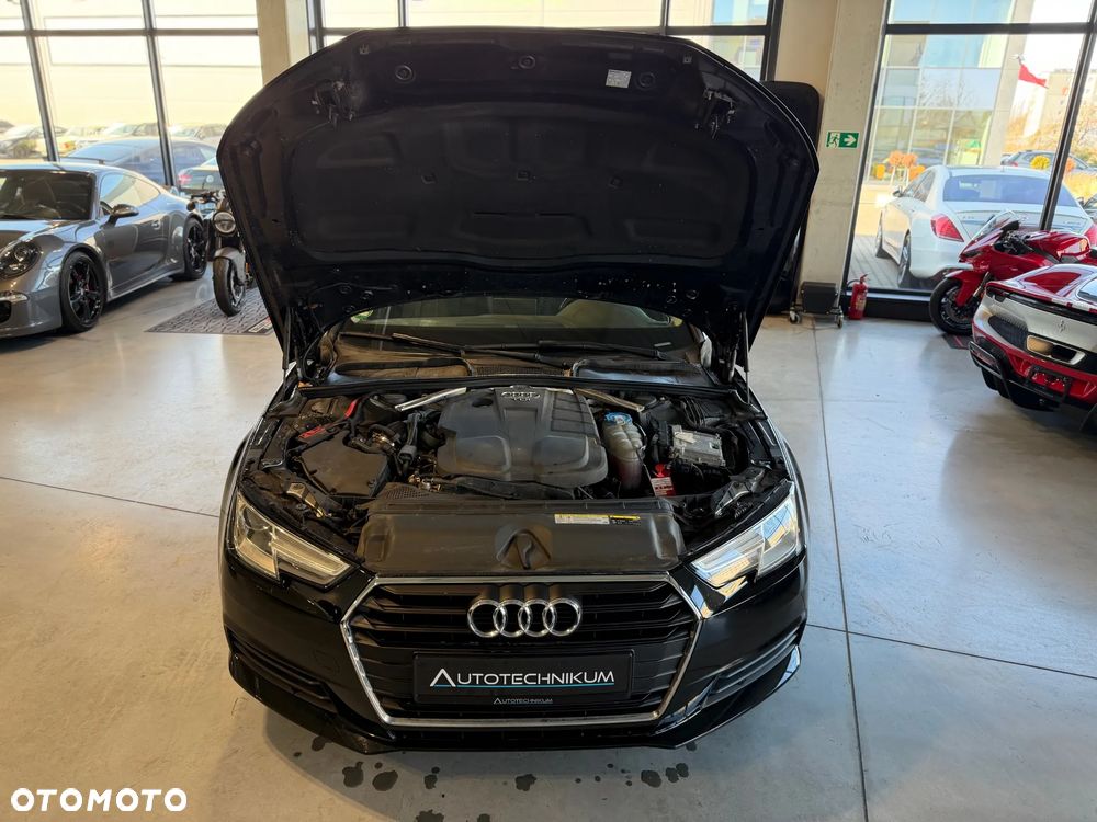 Audi A4 Avant 2.0 TDI ultra S tronic - 29