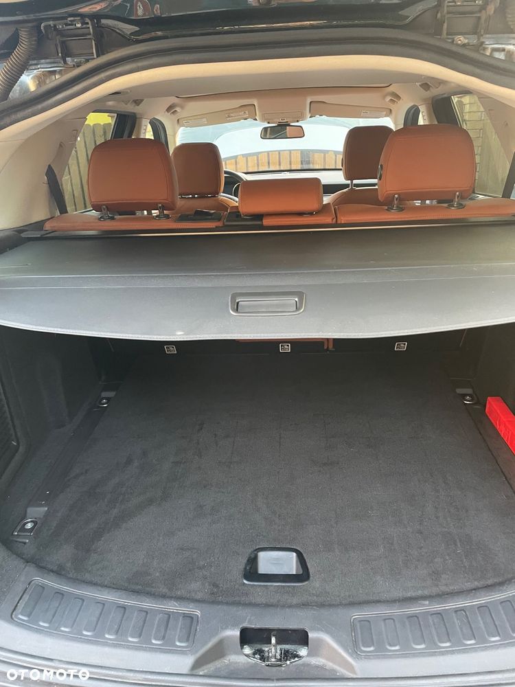 Land Rover Discovery Sport - 36