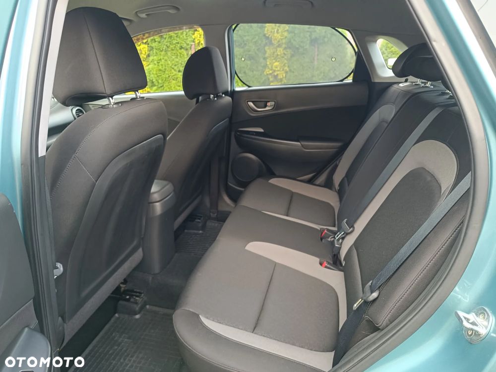 Hyundai Kona - 8
