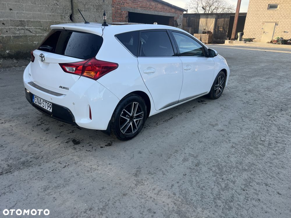 Toyota Auris - 3