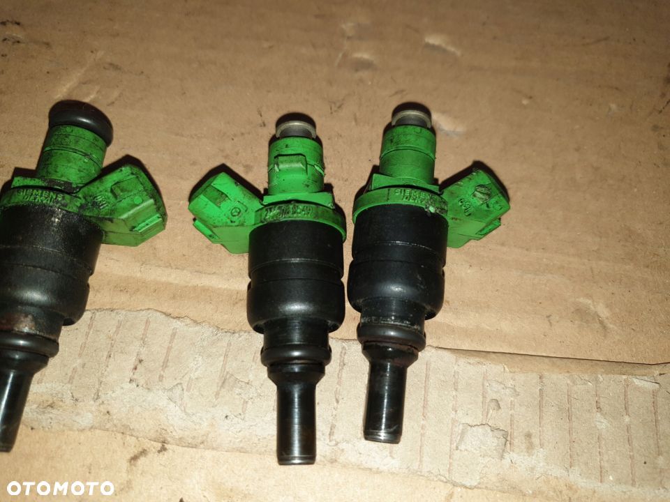 MERCEDES W203 1.8B WTRYSKIWACZ 2710780549 - 3