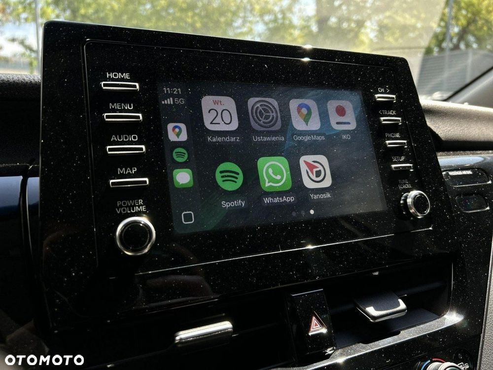 Toyota Camry 2.5 Hybrid Comfort CVT - 11