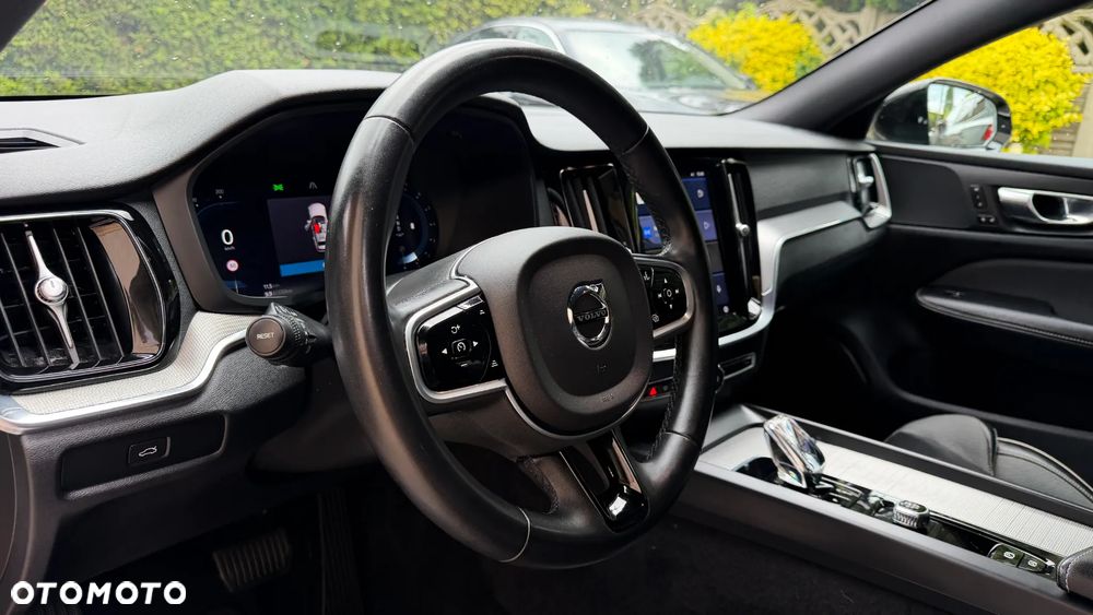 Volvo V60 B3 B Inscription - 26