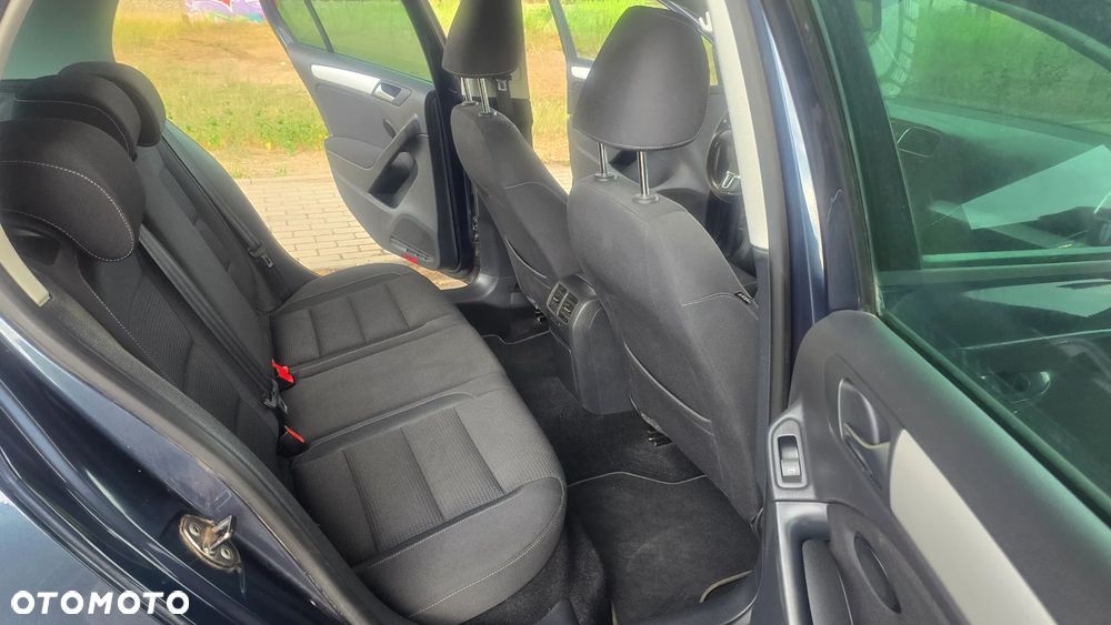 Volkswagen Golf 1.6 TDI DPF Team - 30
