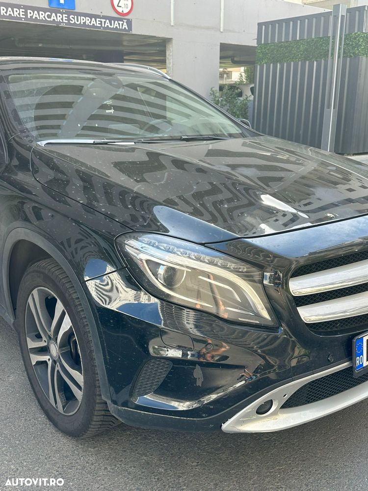 Mercedes-Benz GLA 220 d Aut. - 15