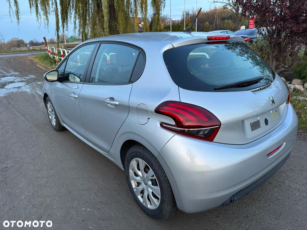 Peugeot 208 1.6 BlueHDi Active - 17