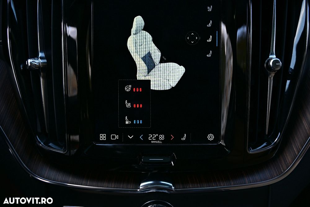 Volvo XC 60 T8 AWD Recharge Geartronic Inscription - 17