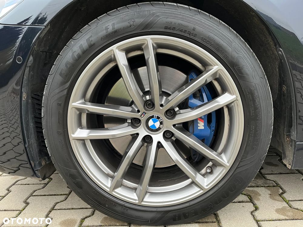 BMW Seria 5 530i GPF xDrive M Sport sport - 17