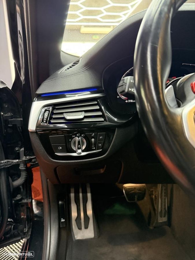 BMW M550d xDrive Auto - 8