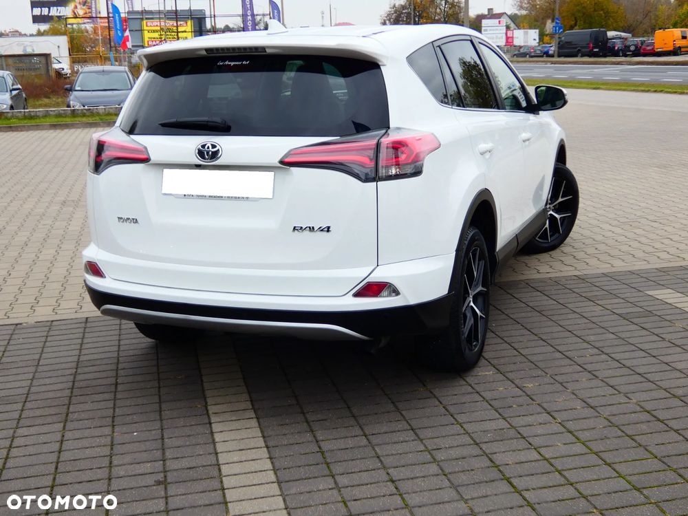 Toyota RAV4 2.0 D-4D 4x2 Start-Stop Edition S+ - 4