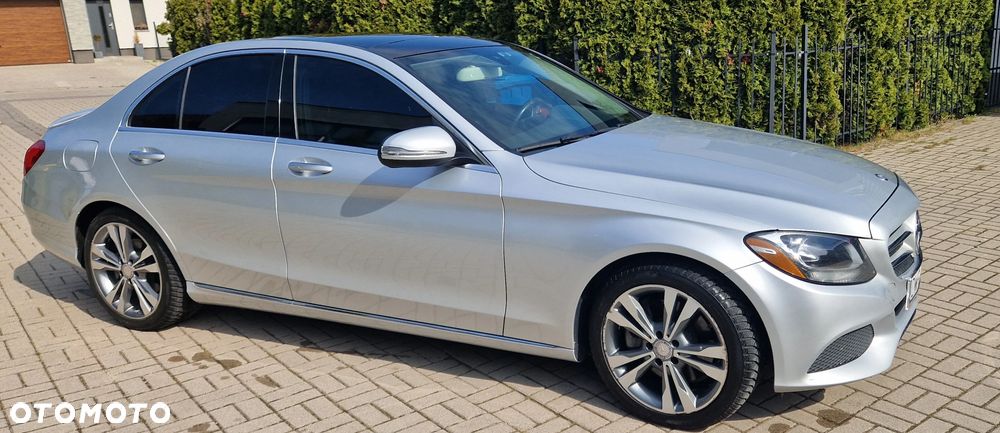 Mercedes-Benz Klasa C 300 7G-TRONIC - 22