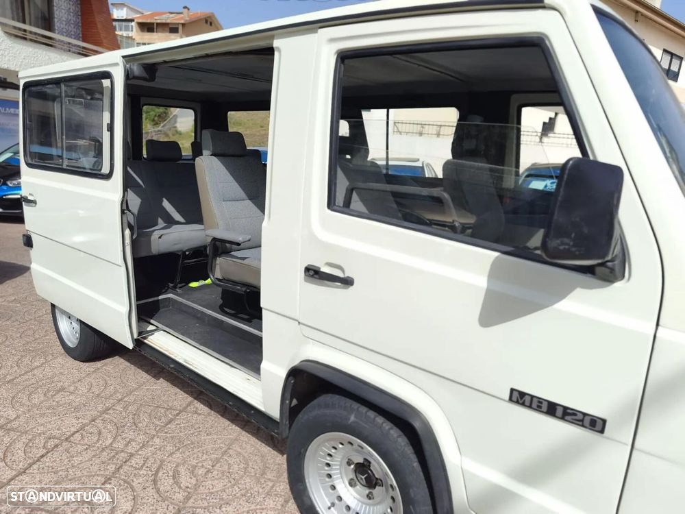 Mercedes-Benz MB180 - 25