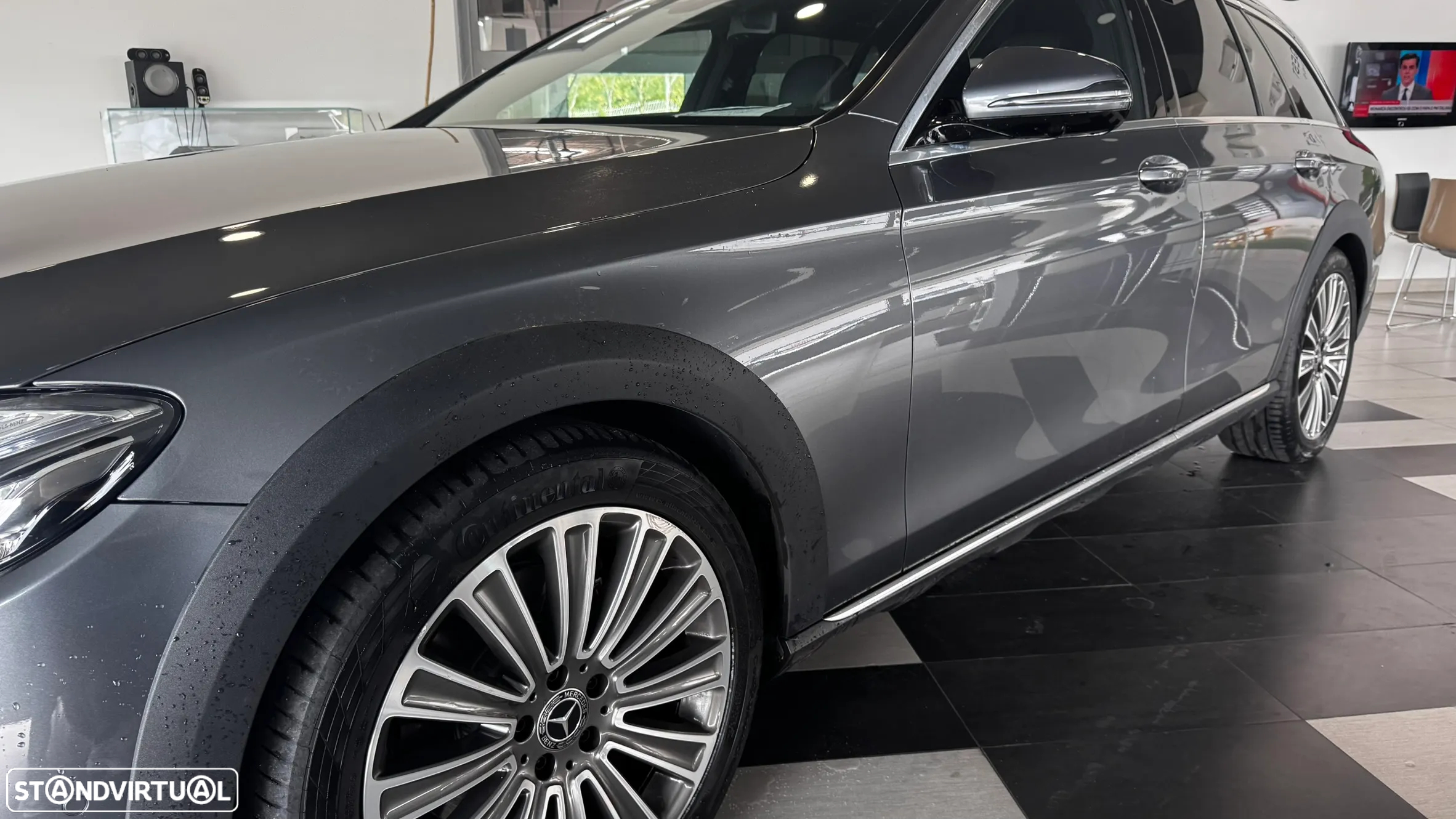 Mercedes-Benz E 220 - 3