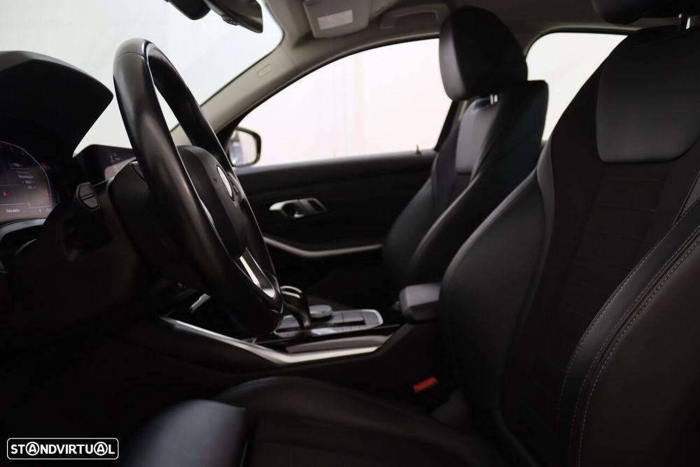 BMW 318 d Line Sport Auto - 4