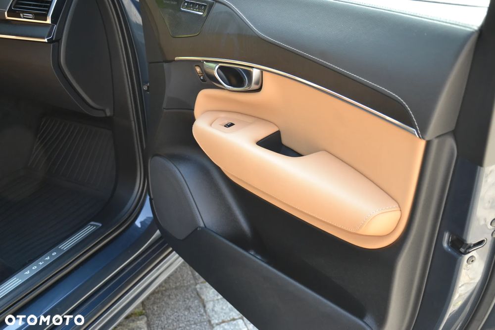 Volvo XC 90 T6 AWD Inscription 7os - 20