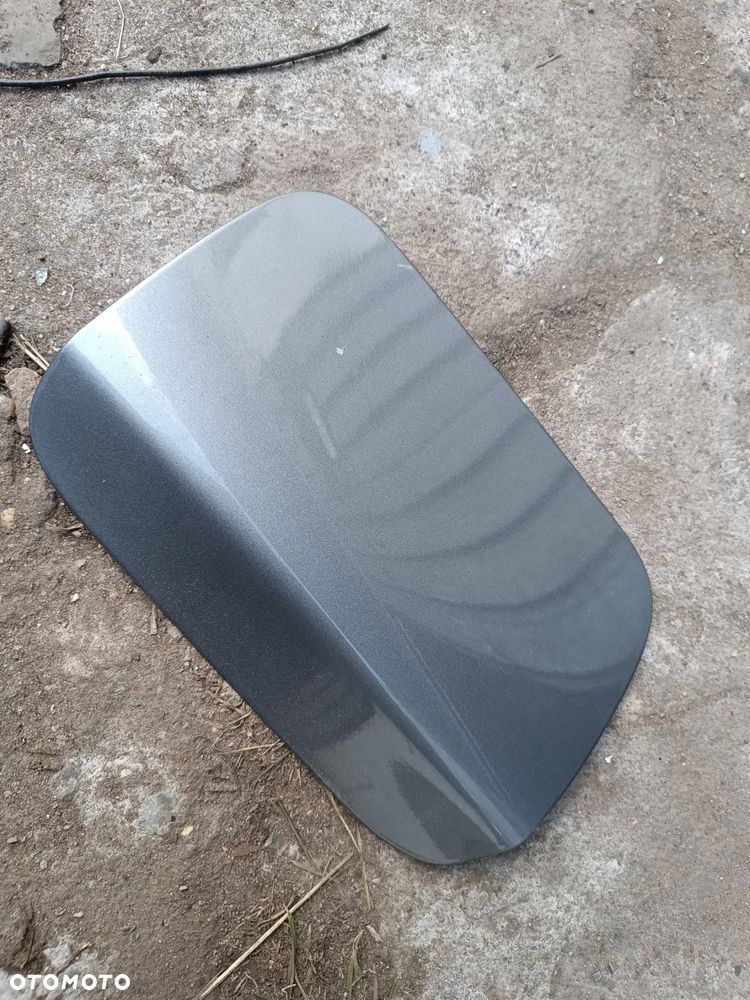 BMW F10 KLAPKA WLEWU PALIWA SZARA - 1