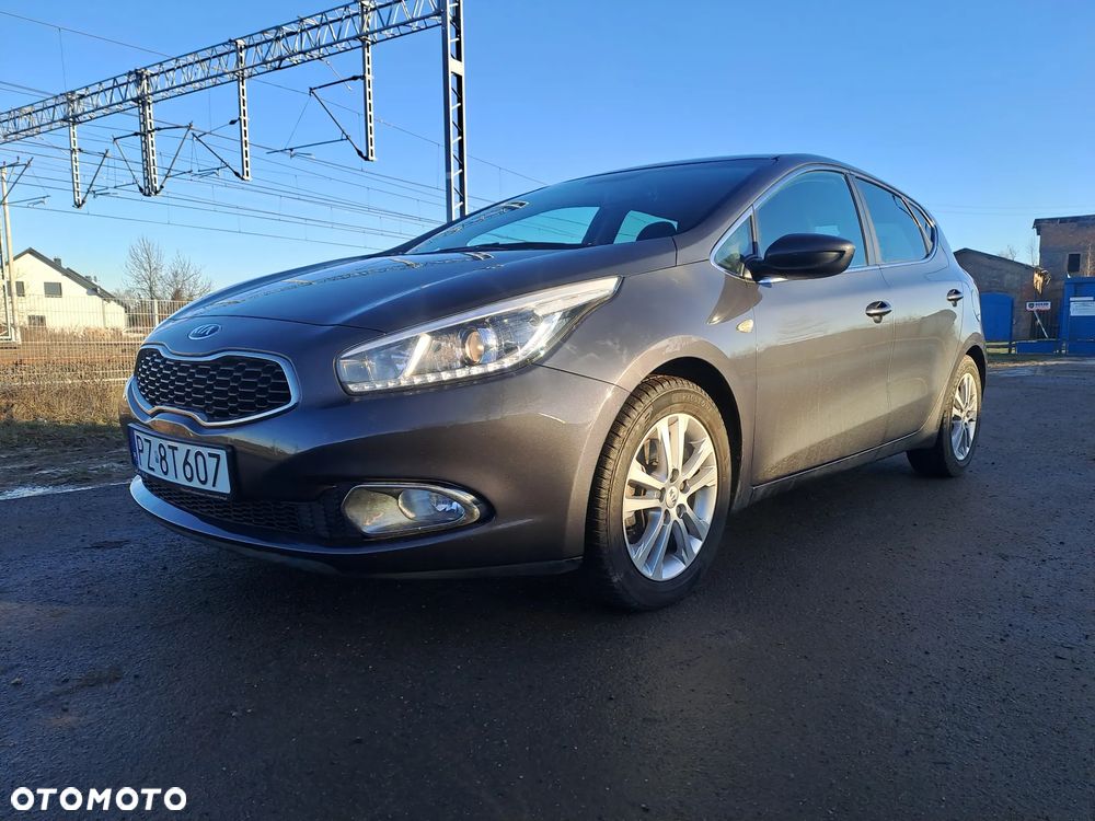Kia Ceed 1.6 CRDi M - 3