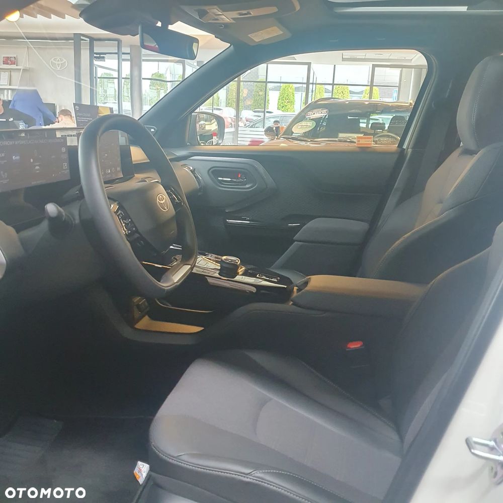 Toyota Urban Cruiser 61kWh 4x4 Executive - 9